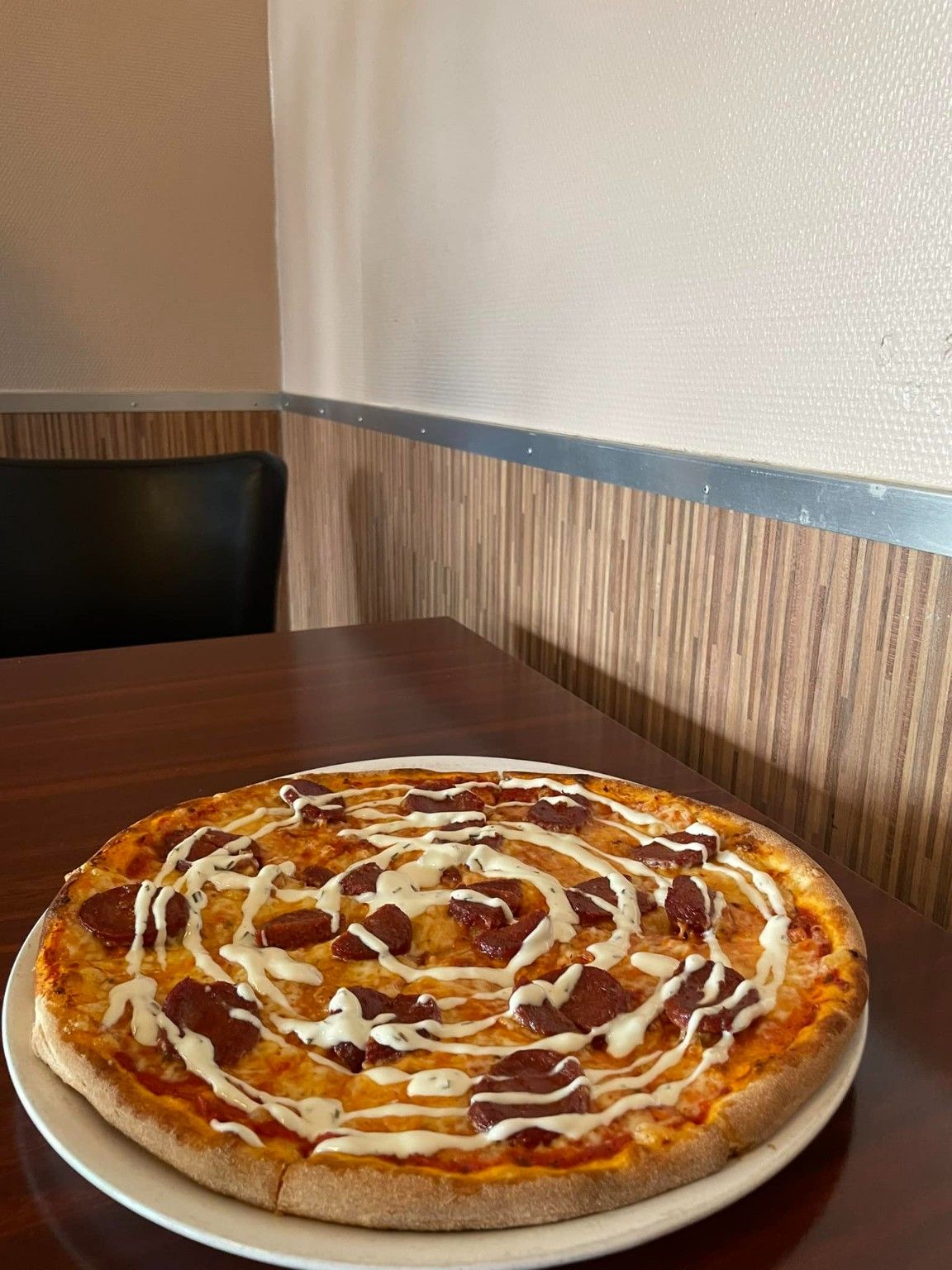 A4 Anzio Pizza