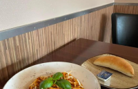 225. Spaghetti Bolognese